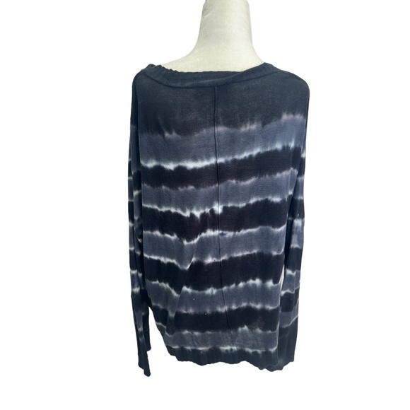 RED Saks Fifth Avenue Black/Grey Oversized Pullover Sweater Size M - Picture 6 of 10